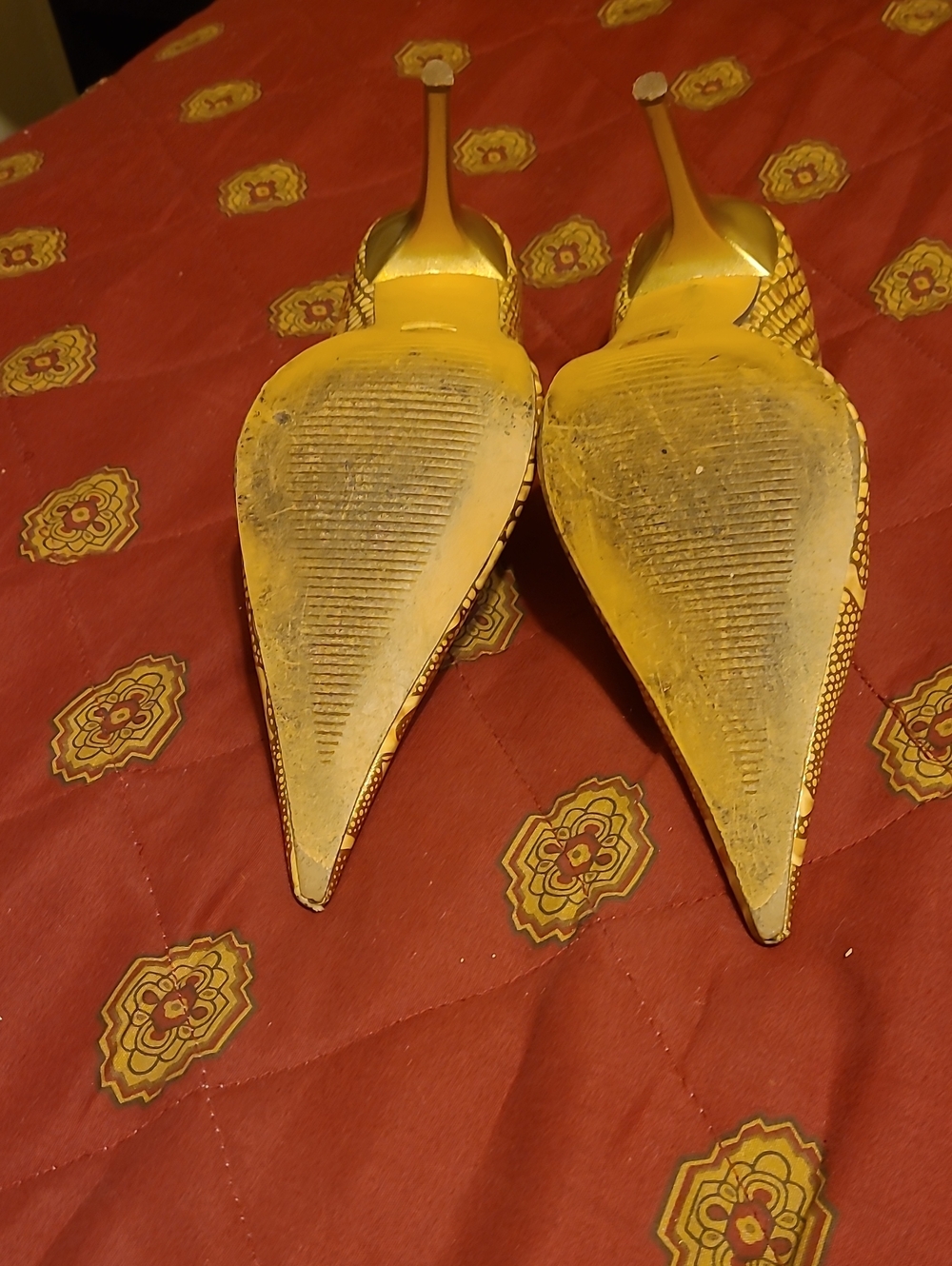 Shoes - Picture 2 of 4